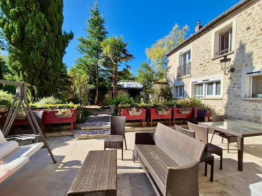Maison 10 pièces 400 m²