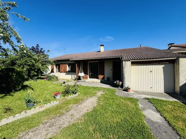 Plain-pied T4 avec garage et jardin !