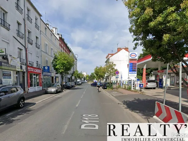 Local commercial 77 m²