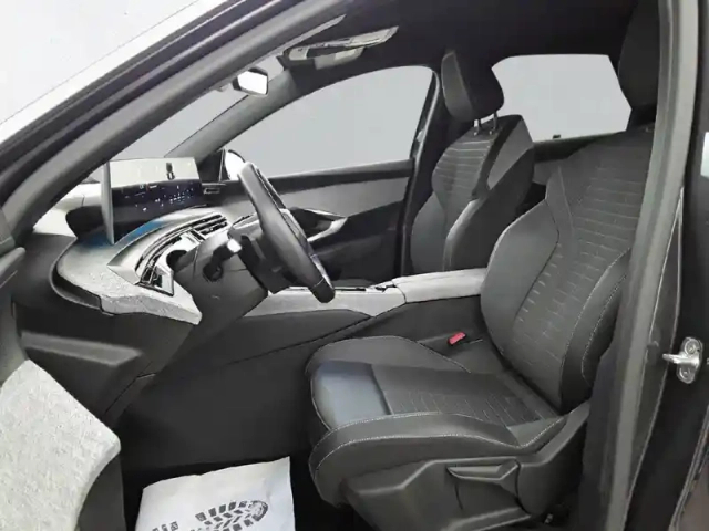 Peugeot 3008 hybrid 136 e-dcs6 — photo 39