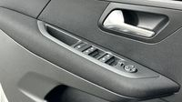 Peugeot 208 1.2 PureTech 75ch S&S Active Pack — photo 16