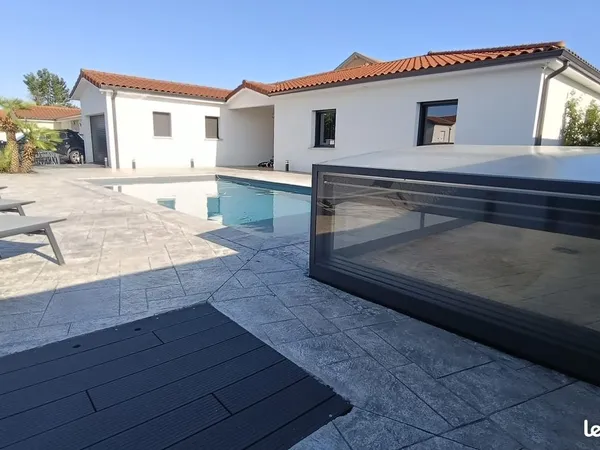 Maison d'exception 164 M2 -DPE A- Piscine et prestations premium