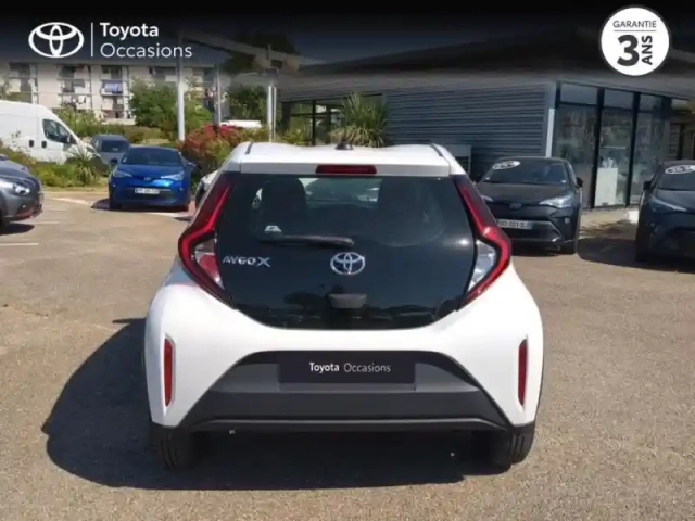 Toyota Aygo X 1.0 vvt-i 72ch dynamic my24 — photo 4