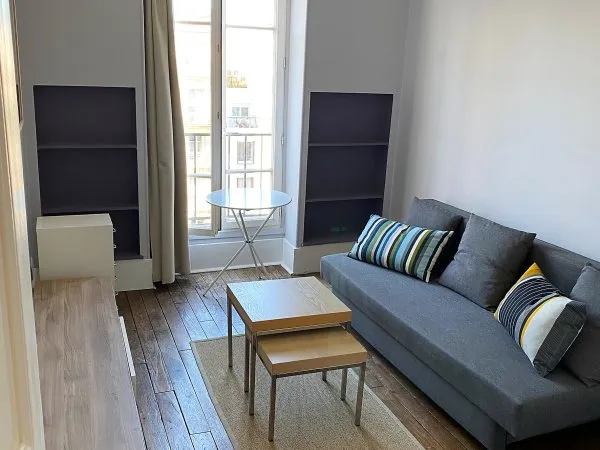 Studio meublé 20 m2 Paris 19è Buttes Chaumont