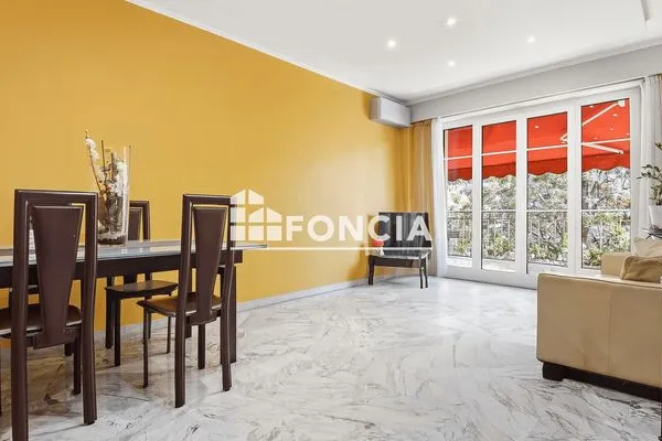 Appartement 4 pièces 93 m²