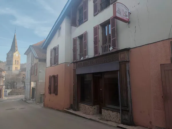 EXCLUSIVITÉ - VOTRE NOUVEAU COMMERCE