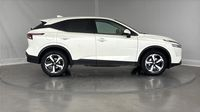 Nissan Qashqai 1.3 Mild Hybrid 140ch N-Connecta — photo 4