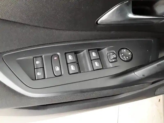Peugeot 308 sw bluehdi 130ch s&amp;s eat8 — photo 19