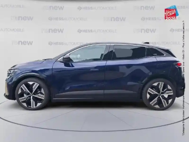 Renault Megane e-tech electric ev60 220ch iconic super charge -c — photo 9