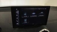 Audi Q2 35 TFSI 150ch Design S tronic 7 — photo 18