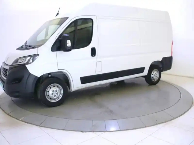 Peugeot Boxer fourgon tole 3.0 t l2h2 120 s&amp;s bvm6 — photo 2