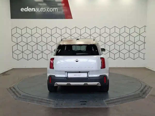 Mini Countryman 170 ch dkg7 c — photo 4