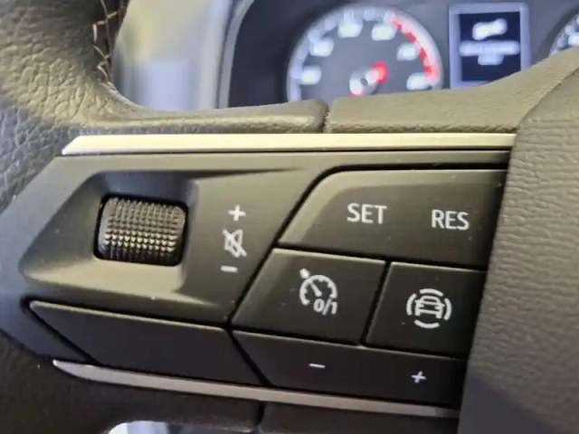 Seat Ibiza 1.0 tsi 110 ch s/s bvm6 — photo 38