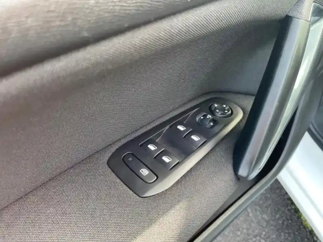 Peugeot 308 bluehdi 130ch s&amp;s bvm6 active business — photo 20