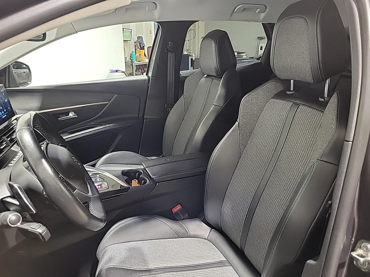 Peugeot 3008 bluehdi 130ch s&s eat8 allure — photo 10