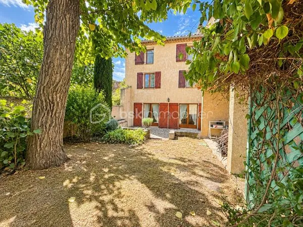 Maison 8 pièces 176 m²