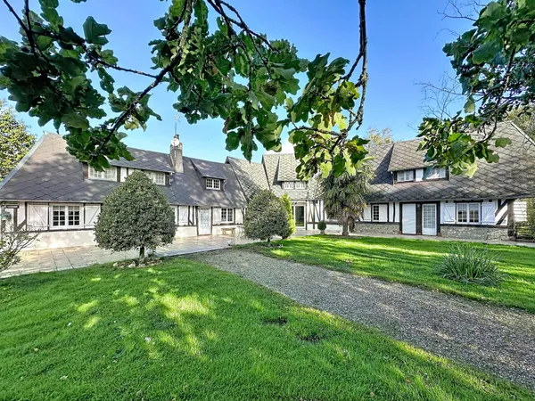 Maison normande au calme sur un beau terrain