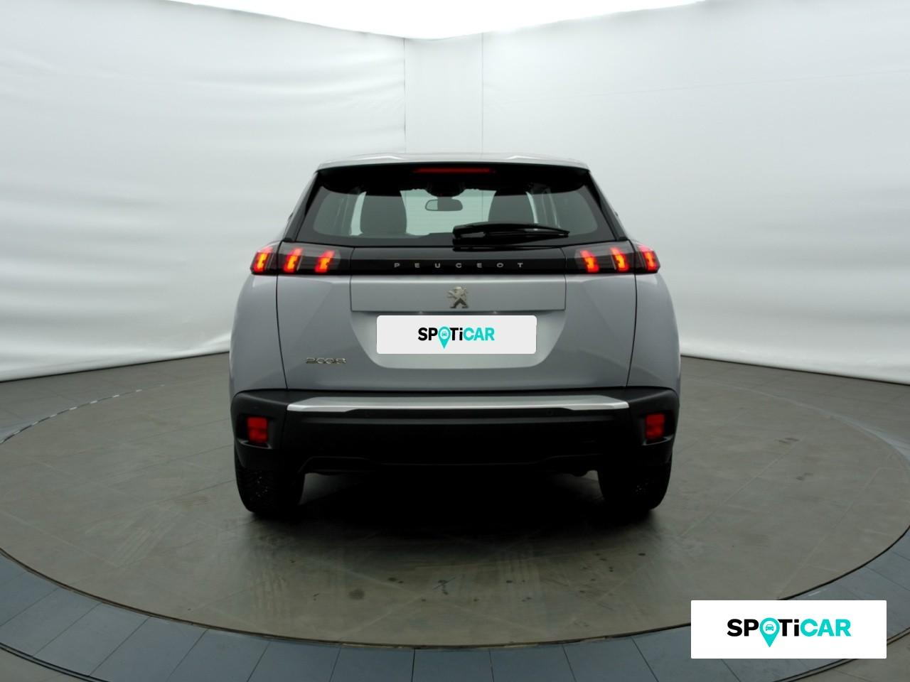 Peugeot 2008 1.2 puretech 100ch s&s active pack — photo 5