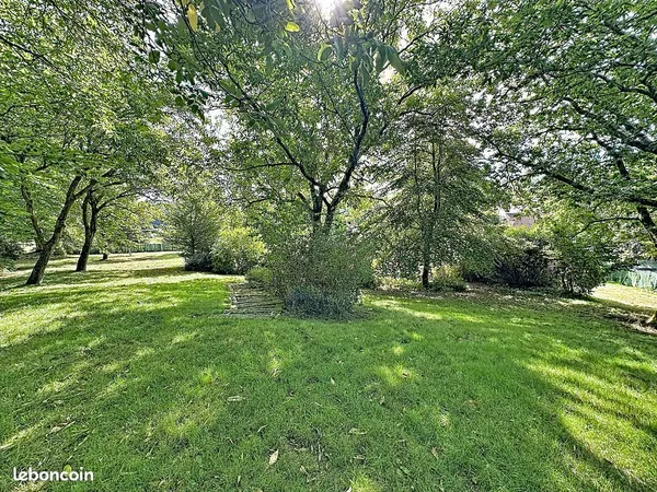 Longère 10 pièces 540 m²