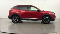 Peugeot 2008 1.2 PureTech 130ch S&S Allure Pack — photo 4