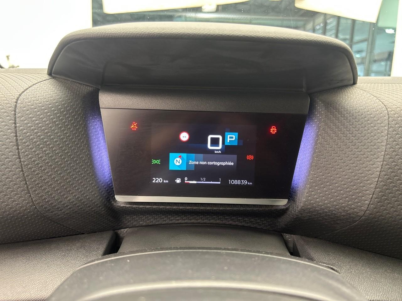 Citroën C4 bluehdi 130 s&s eat8 shine — photo 27