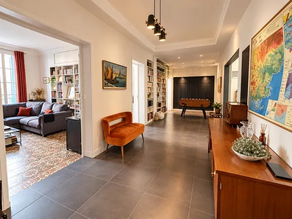 T6 184 m2 Art Déco, Parfait état, 4 chambres, Ascenseur - Ha