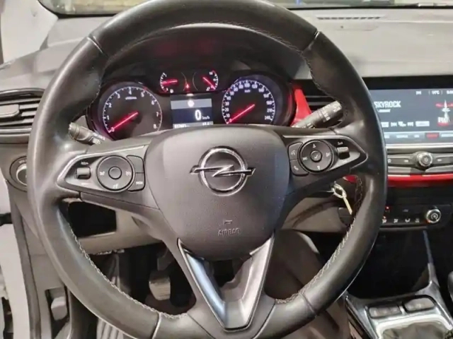 Opel Crossland 1.2 turbo 110 ch bvm6 gs line — photo 12