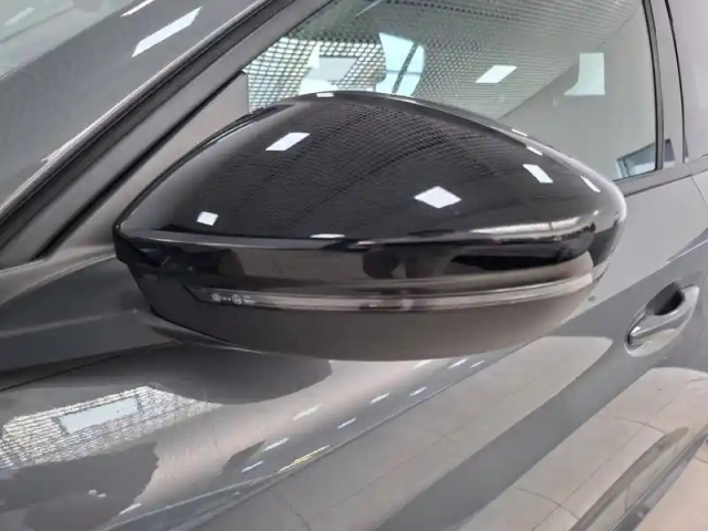 Peugeot 208 puretech 100 s&amp;s bvm6 — photo 32