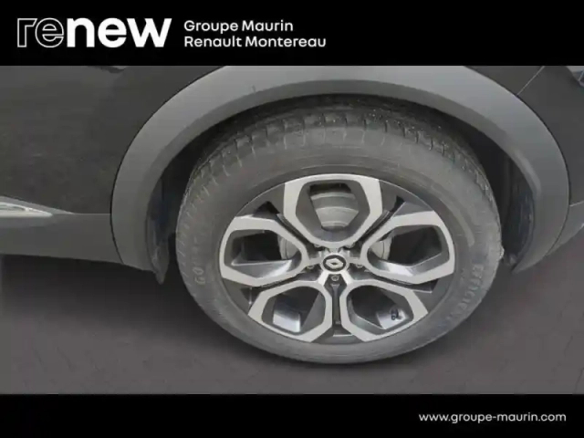 Renault Captur 1.3 tce 140ch intens edc — photo 11