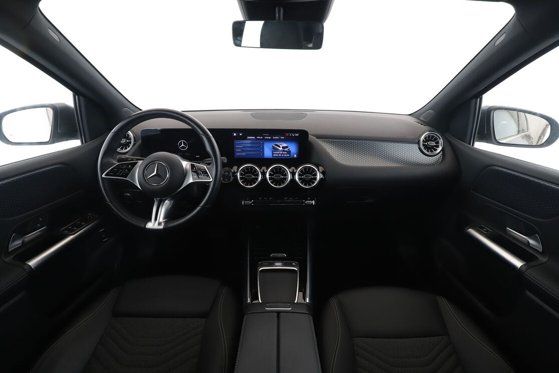 Mercedes-Benz Classe B 180 Progressive Line Edition 7G-DCT — photo 12