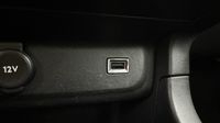 Citroen C3 1.2 PureTech 83ch S&S Shine — photo 30