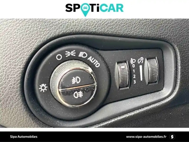 Jeep Renegade 1.6 l multijet 120 ch bvm6 — photo 22