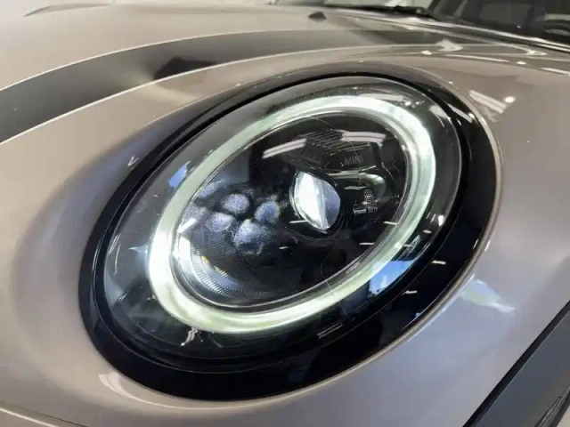 Mini Mini hatch 3 portes cooper 136 ch dkg7 — photo 13