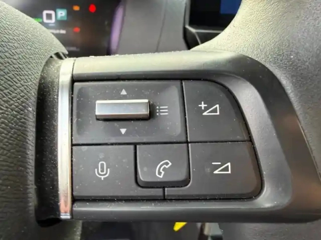 Citroën C4 moteur électrique 136ch (100 kw) feel pack automatique — photo 14