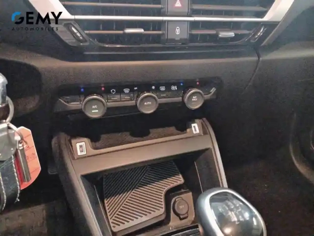 Citroën C4 puretech 130 s&amp;s bvm6 — photo 16