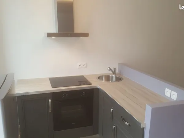 F2 proche centre Romilly sur Seine