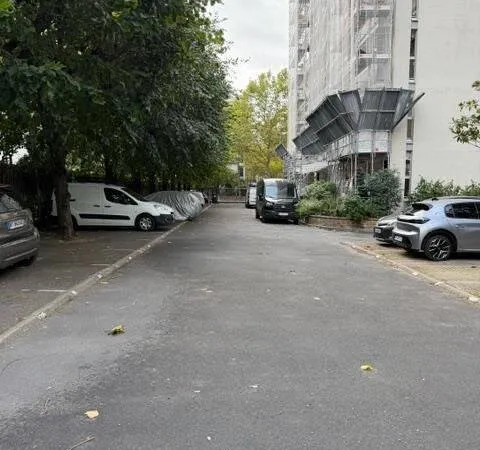 Parking 10 m²