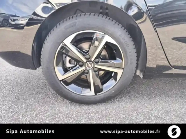 Opel Astra 1.2 turbo 110 ch bvm6 — photo 30