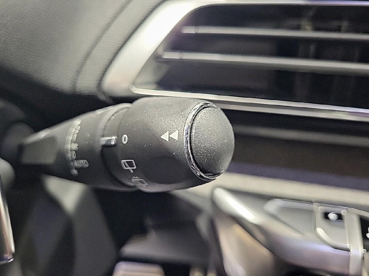 Peugeot 3008 hybrid 225 e-eat8 gt — photo 21