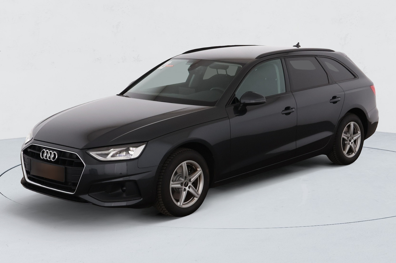 Audi A4 Avant — photo 1
