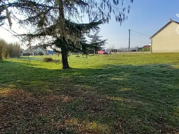 A VENDRE, Vineuil, Terrain 913m² constructible
