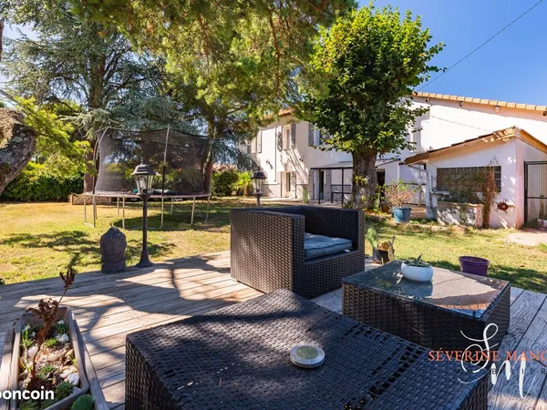 Maison 5 pièces 142 m²