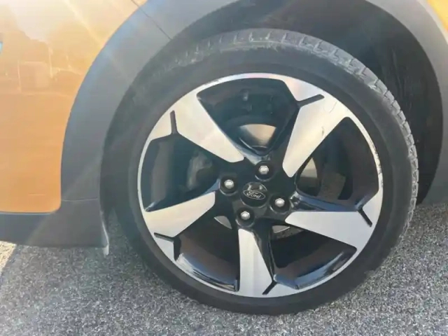 Ford Fiesta active 1.0 ecoboost 100ch s&amp;s pack euro6.2 — photo 14