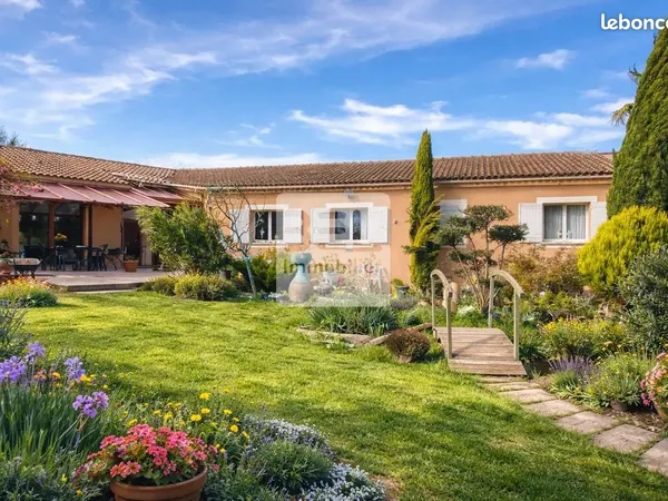 Maison 5 pièces 185 m²