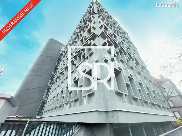 Bureaux 4700 m² CLERMONT FERRAND