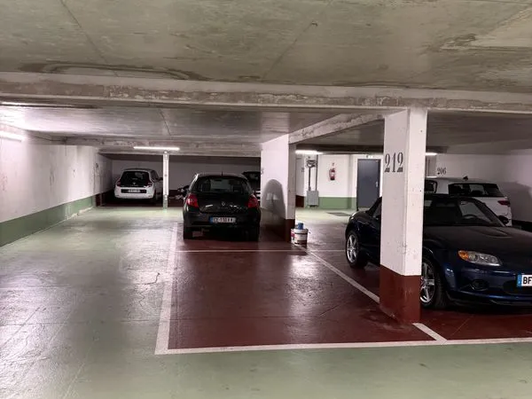Place de parking 12 m² - Paris 17e, boulevard Bessières