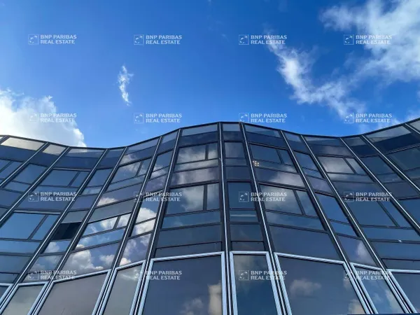 Bureaux 140 m²