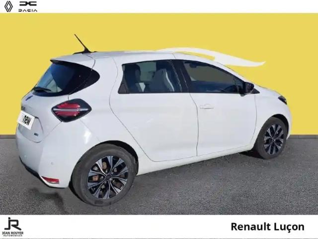 Renault Zoé zoe e-tech evolution charge normale r110 - 22b — photo 12