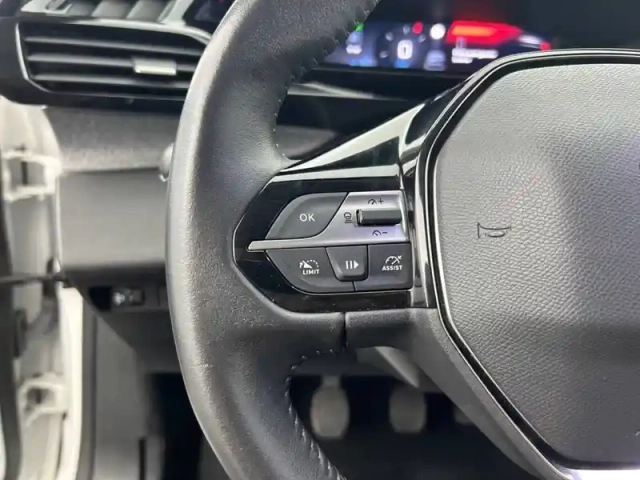 Peugeot 308 sw puretech 130ch s&amp;s bvm6 — photo 39