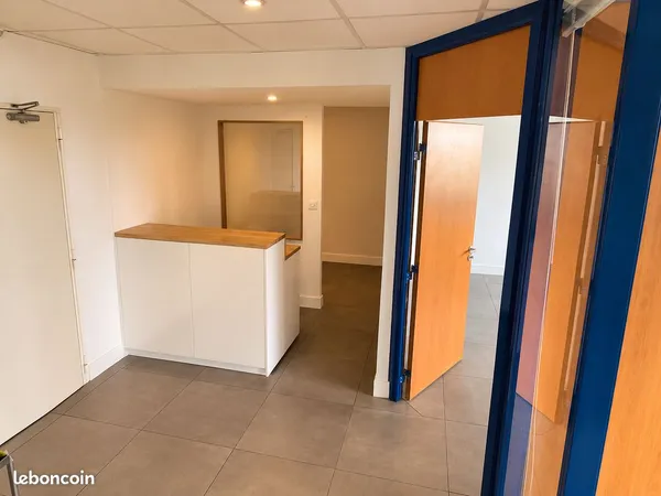 Bureaux rénovés 57 m2 Antelios (Les Milles)